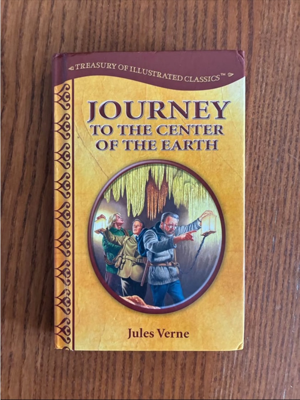 Journey to the Center of the Earth - Illustrated Classic Hard Cover